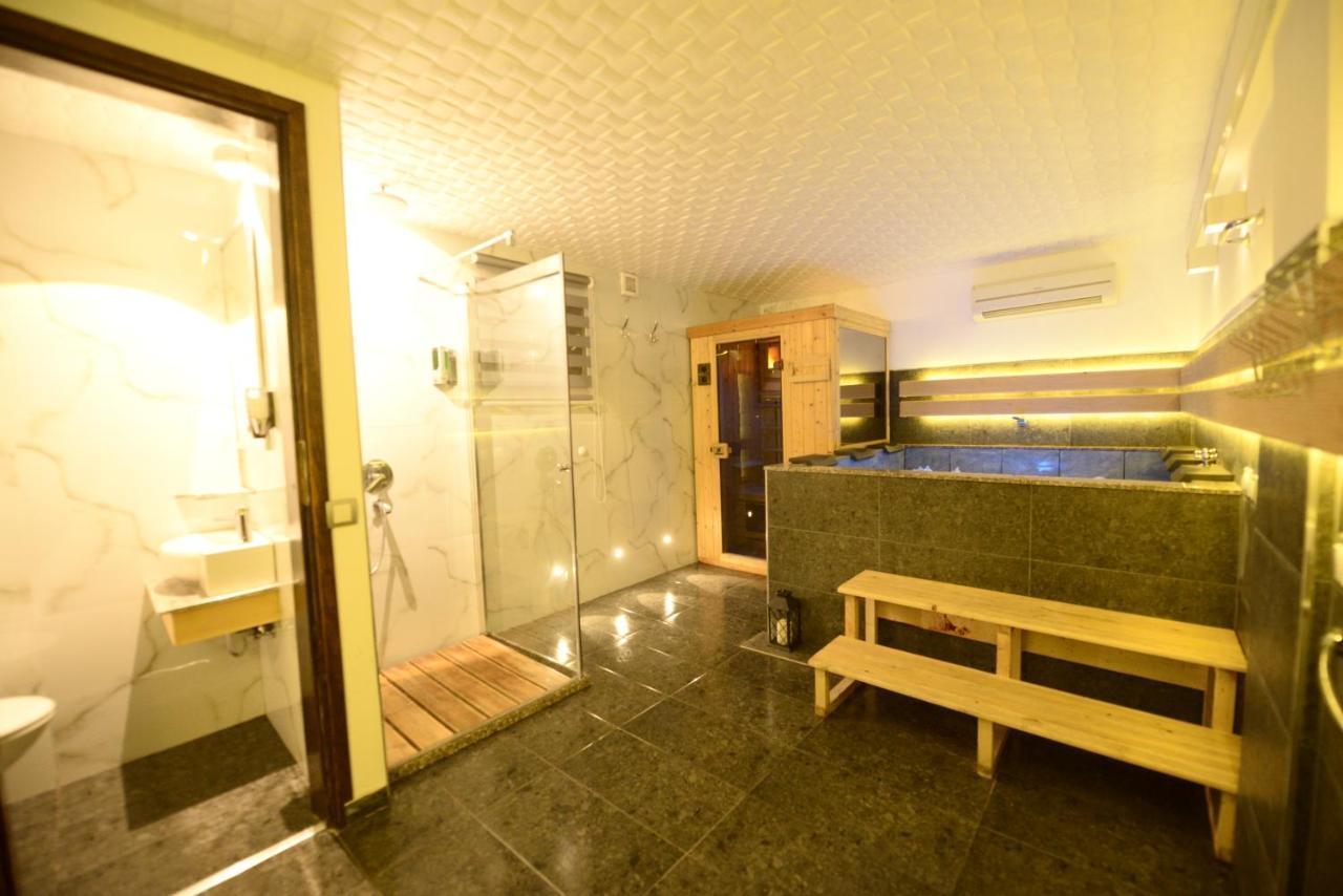 Villa Dijana - Pool, Spa, Outdoor Kitchen Beograd Bagian luar foto